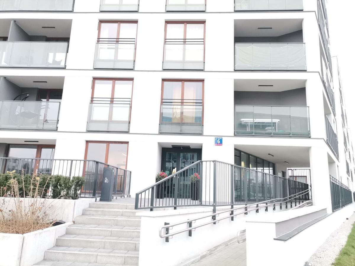 Nowoczesny Apartament Z Widokiem Apartment Warsaw Exterior photo